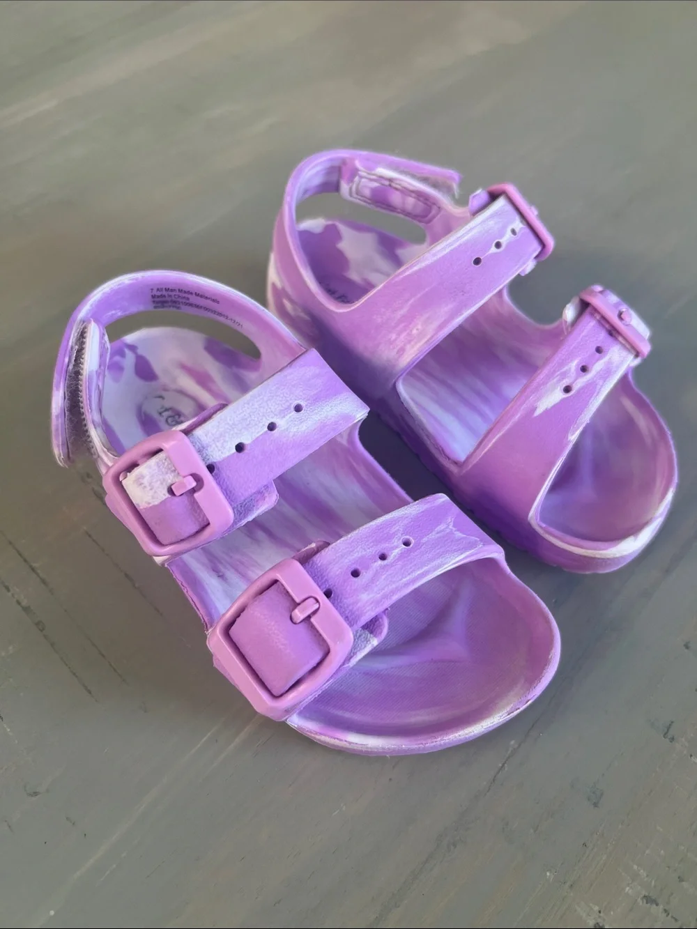 💟 Baby / Toddler Waterproof Sandals / Shoes. Size 7.